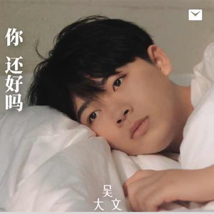 母狗跪地被打耳光
